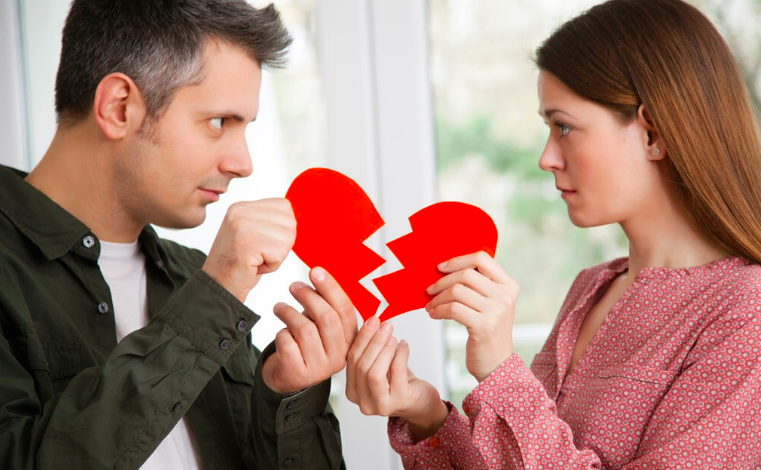 钦州离婚如何申请财产保全冻结对方账户